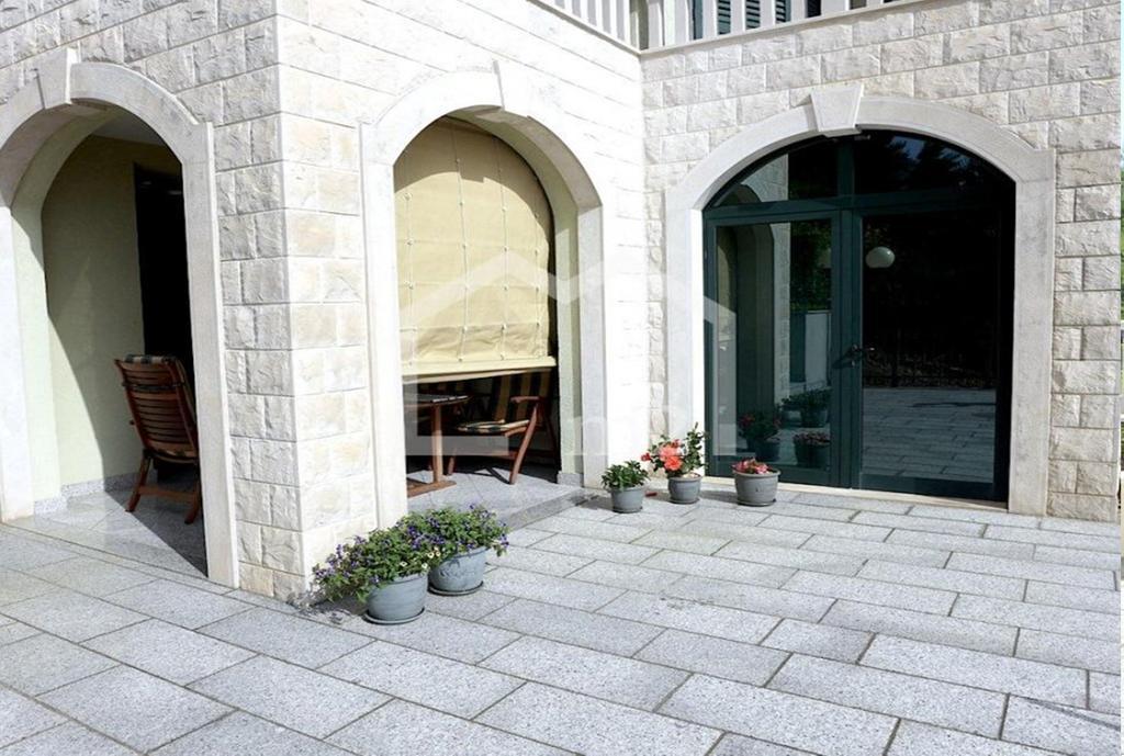 Luxury Residence 오미스 외부 사진
