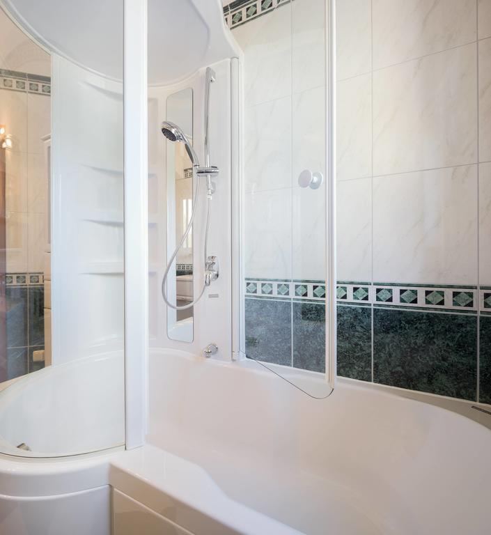 Luxury Residence 오미스 외부 사진