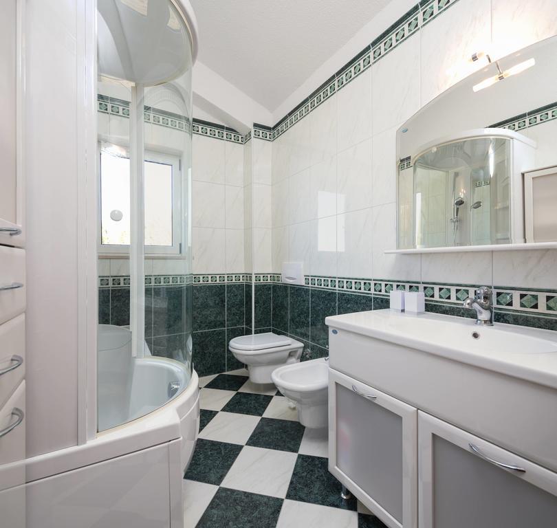 Luxury Residence 오미스 외부 사진